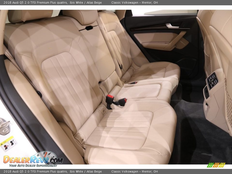 2018 Audi Q5 2.0 TFSI Premium Plus quattro Ibis White / Atlas Beige Photo #16