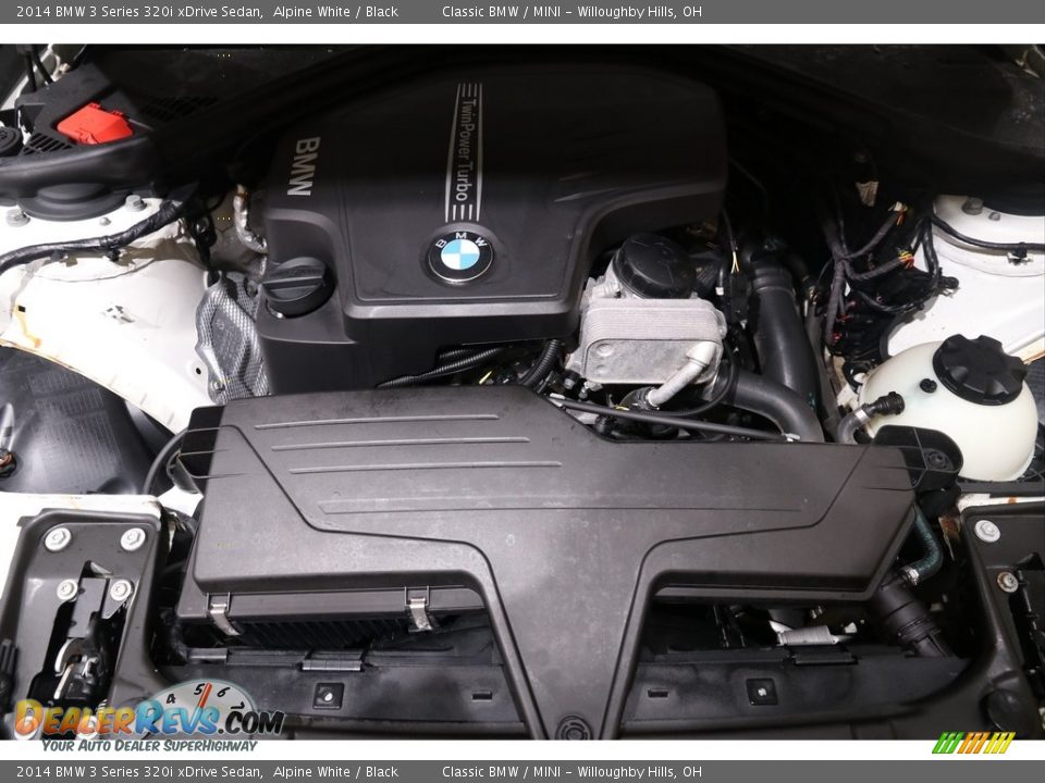 2014 BMW 3 Series 320i xDrive Sedan Alpine White / Black Photo #19