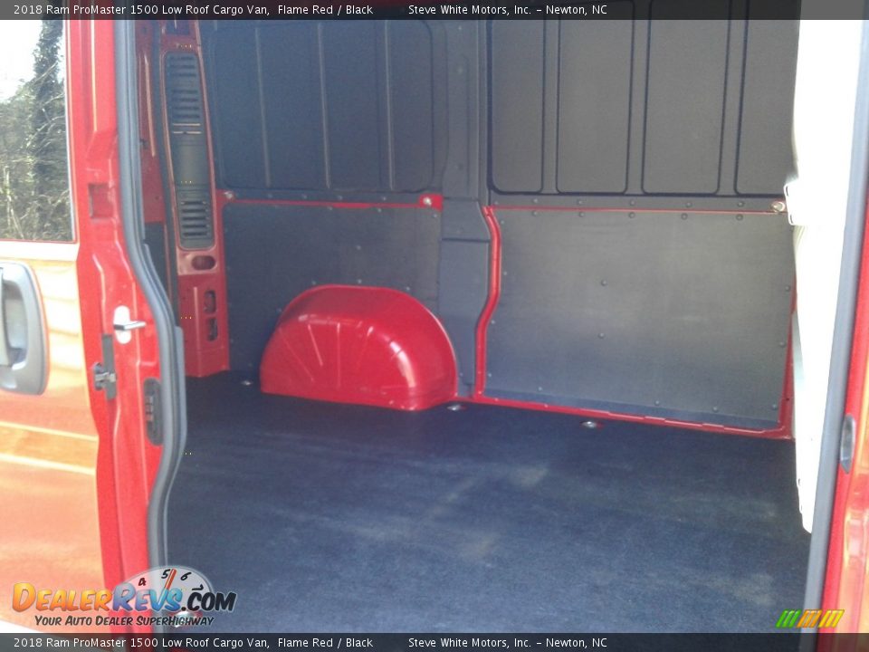 2018 Ram ProMaster 1500 Low Roof Cargo Van Flame Red / Black Photo #14