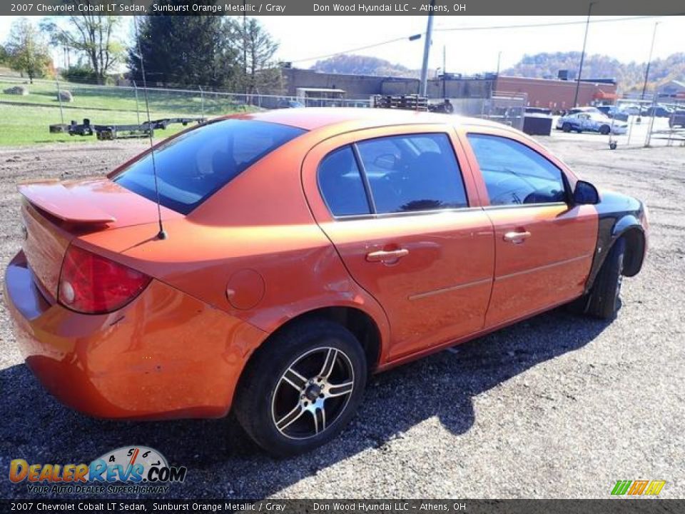 2007 Chevrolet Cobalt LT Sedan Sunburst Orange Metallic / Gray Photo #12