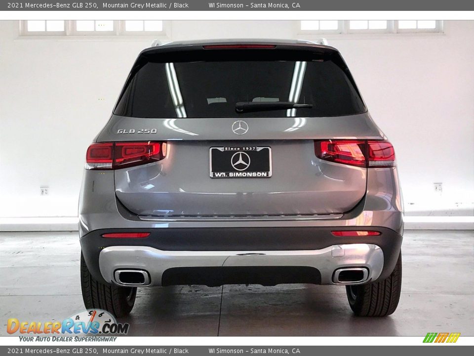 2021 Mercedes-Benz GLB 250 Mountain Grey Metallic / Black Photo #3