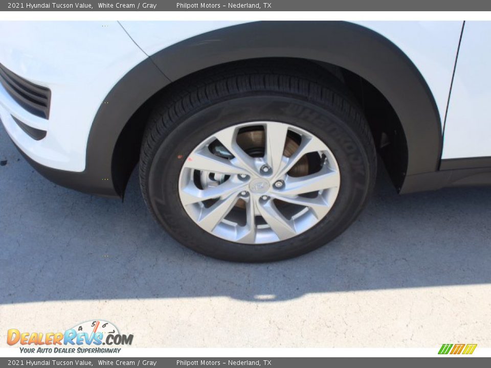 2021 Hyundai Tucson Value White Cream / Gray Photo #5