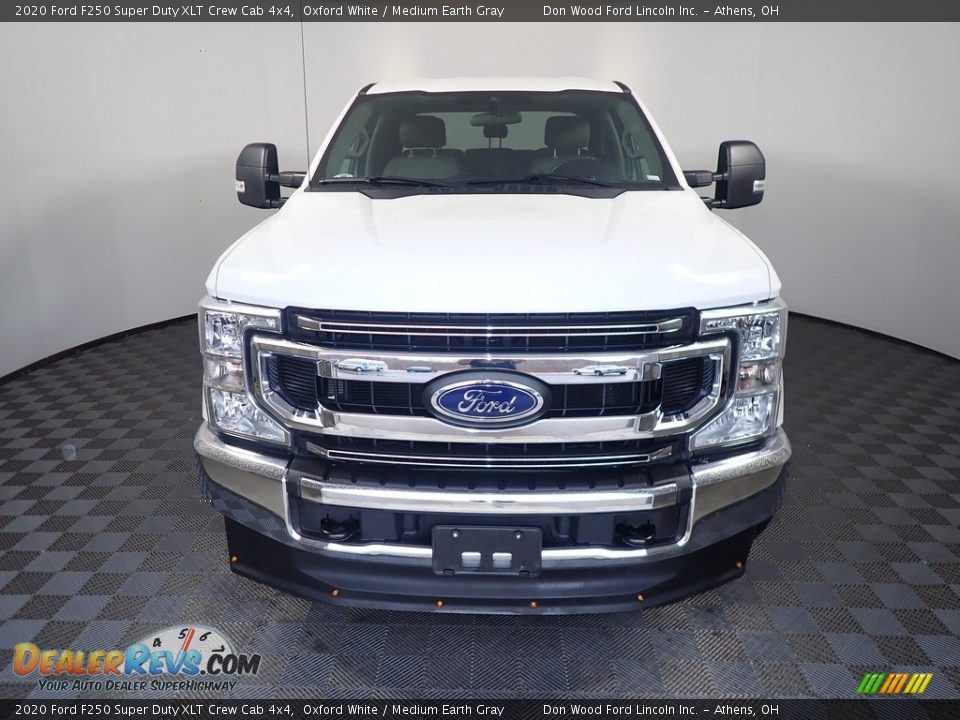 2020 Ford F250 Super Duty XLT Crew Cab 4x4 Oxford White / Medium Earth Gray Photo #5