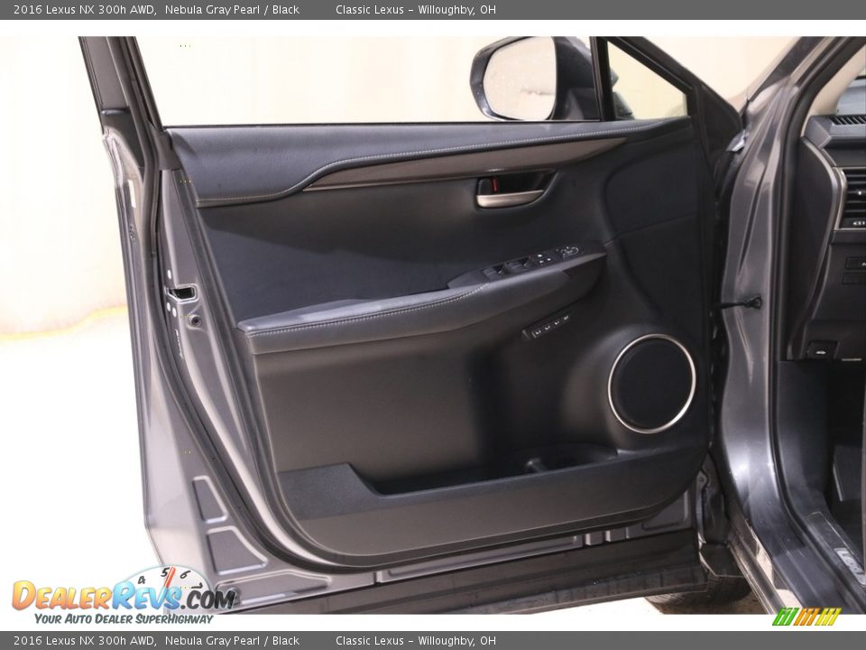 Door Panel of 2016 Lexus NX 300h AWD Photo #4