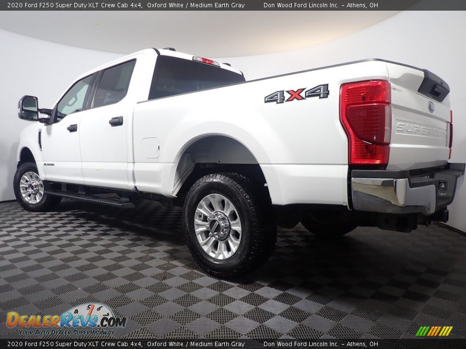 2020 Ford F250 Super Duty XLT Crew Cab 4x4 Oxford White / Medium Earth Gray Photo #11