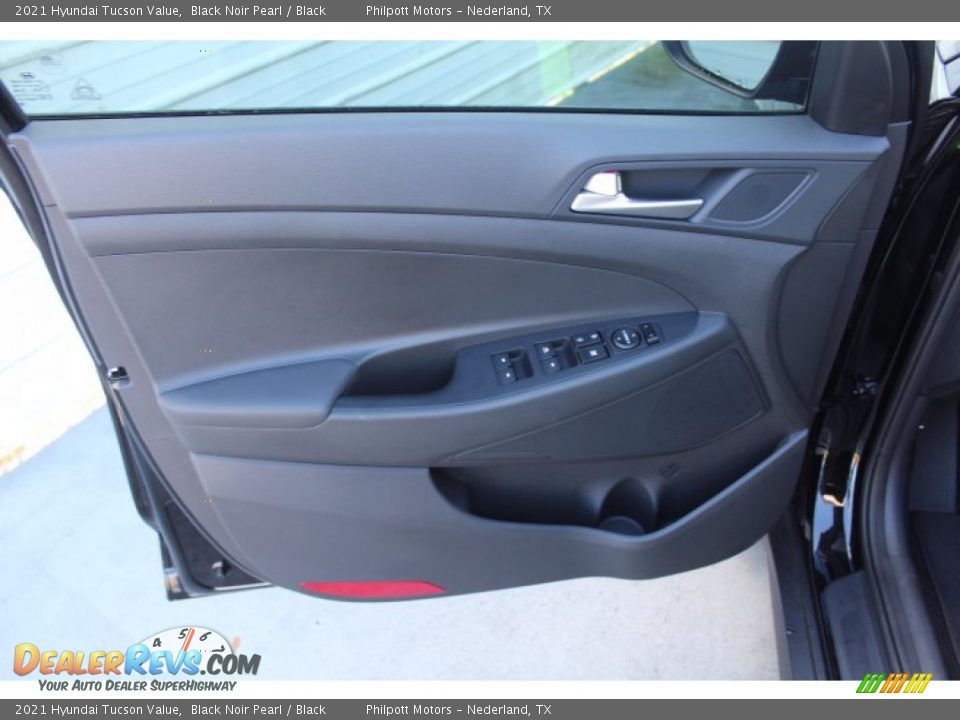 2021 Hyundai Tucson Value Black Noir Pearl / Black Photo #9