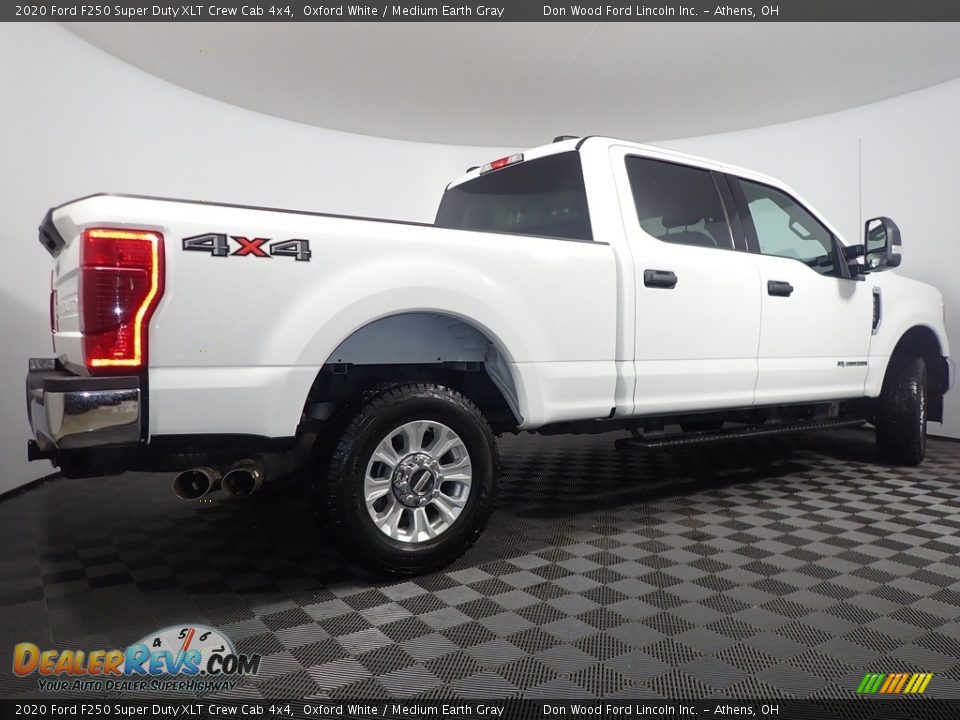 2020 Ford F250 Super Duty XLT Crew Cab 4x4 Oxford White / Medium Earth Gray Photo #17