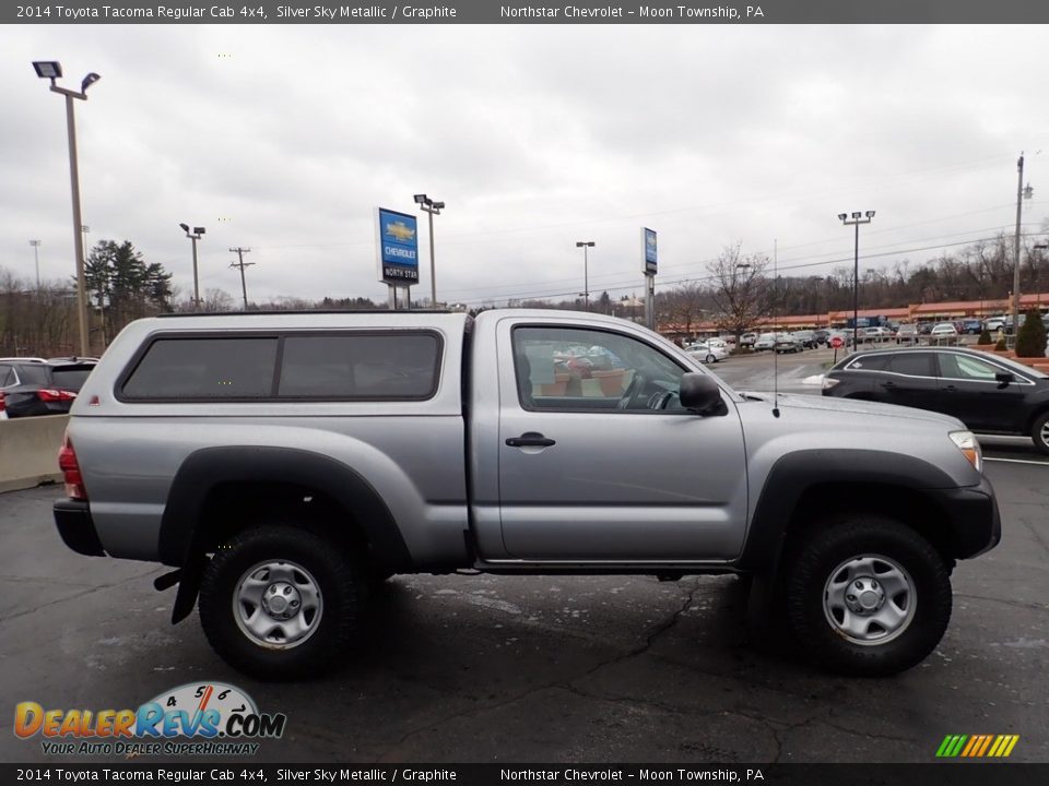 2014 Toyota Tacoma Regular Cab 4x4 Silver Sky Metallic / Graphite Photo #12