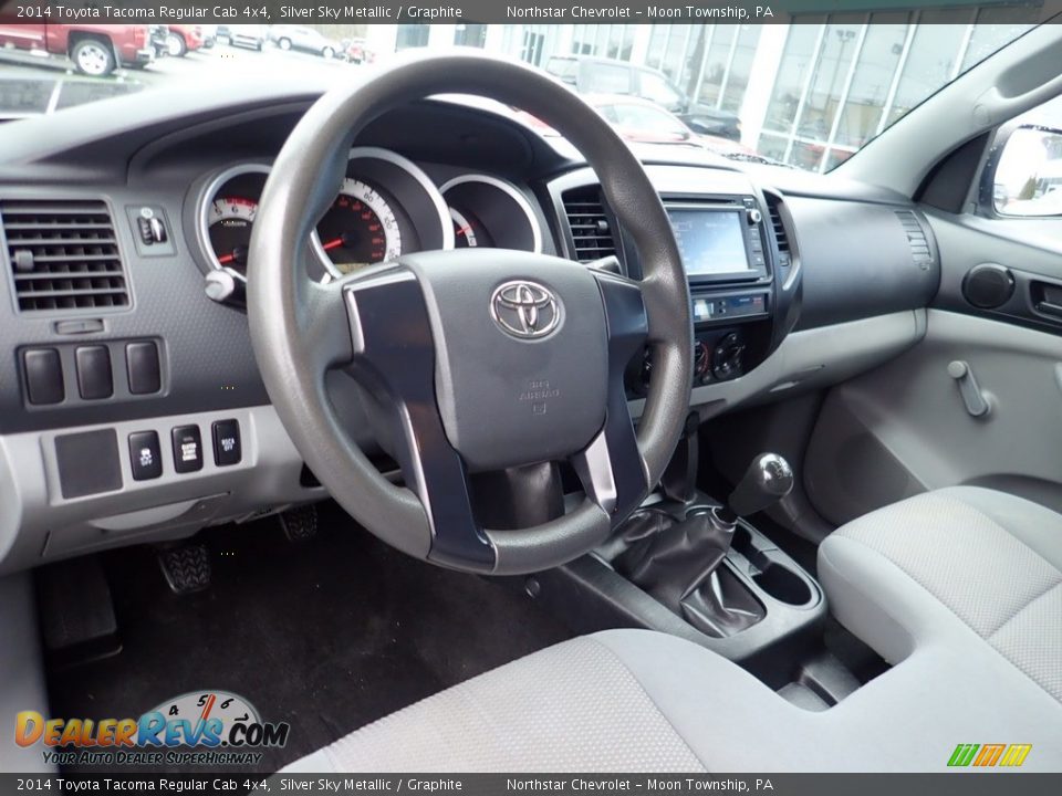 Dashboard of 2014 Toyota Tacoma Regular Cab 4x4 Photo #20