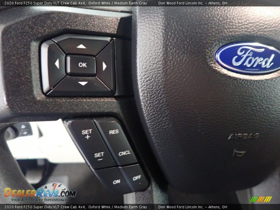 2020 Ford F250 Super Duty XLT Crew Cab 4x4 Oxford White / Medium Earth Gray Photo #30