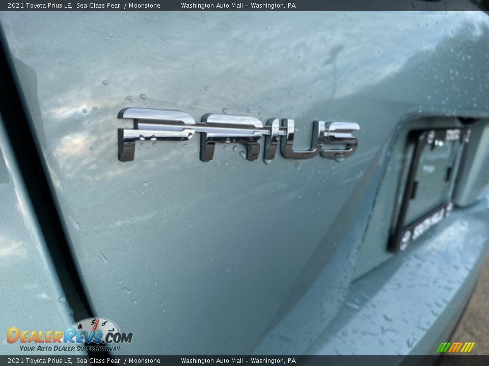 2021 Toyota Prius LE Sea Glass Pearl / Moonstone Photo #21