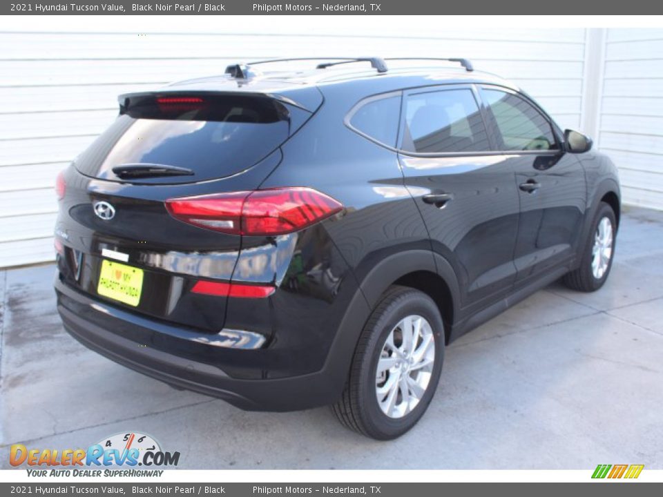 2021 Hyundai Tucson Value Black Noir Pearl / Black Photo #8