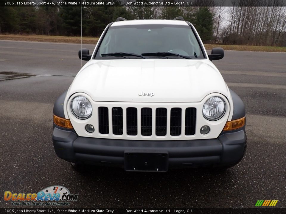 2006 Jeep Liberty Sport 4x4 Stone White / Medium Slate Gray Photo #5