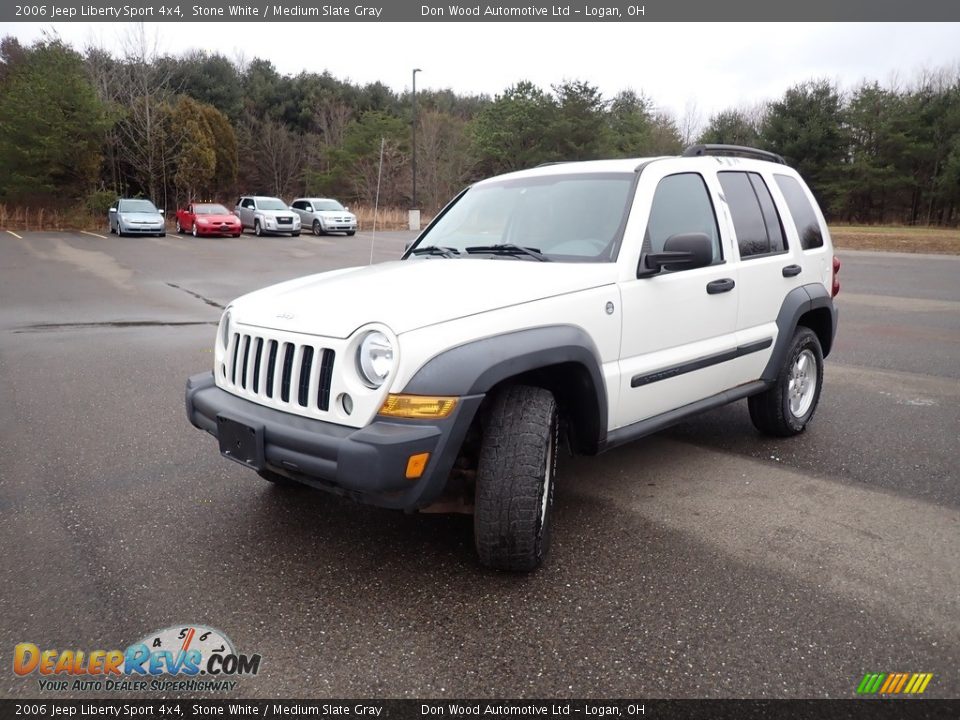 2006 Jeep Liberty Sport 4x4 Stone White / Medium Slate Gray Photo #8