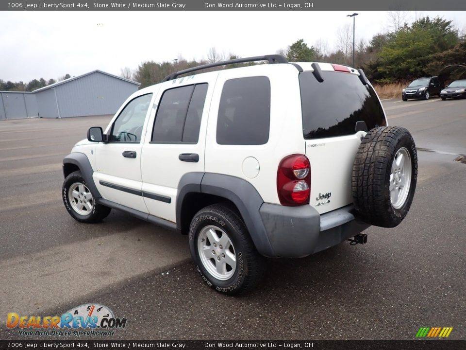 2006 Jeep Liberty Sport 4x4 Stone White / Medium Slate Gray Photo #11