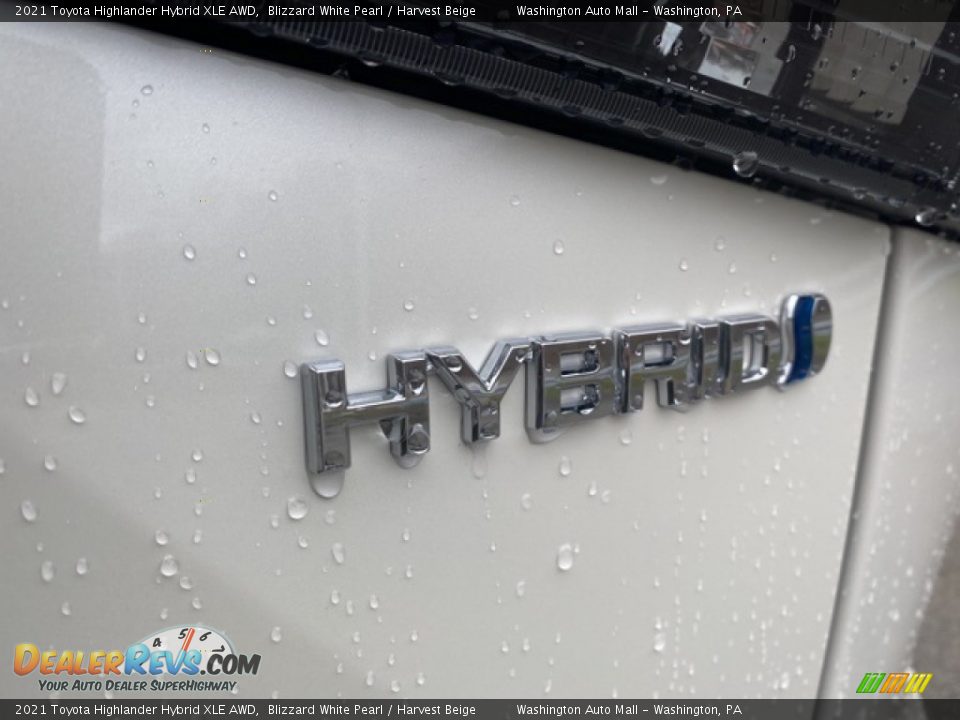 2021 Toyota Highlander Hybrid XLE AWD Blizzard White Pearl / Harvest Beige Photo #27