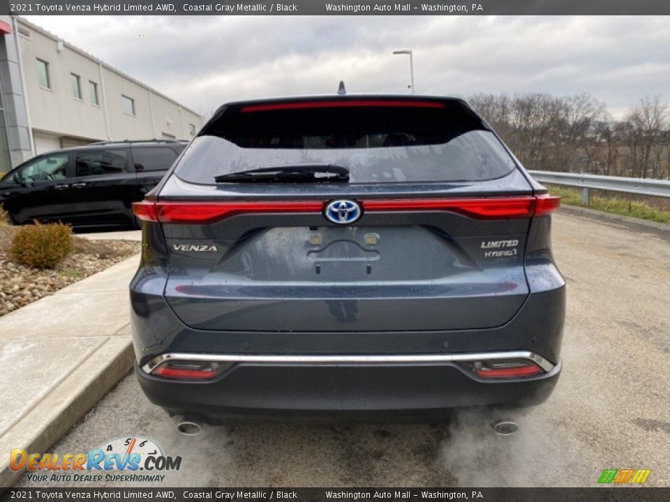 2021 Toyota Venza Hybrid Limited AWD Coastal Gray Metallic / Black Photo #16