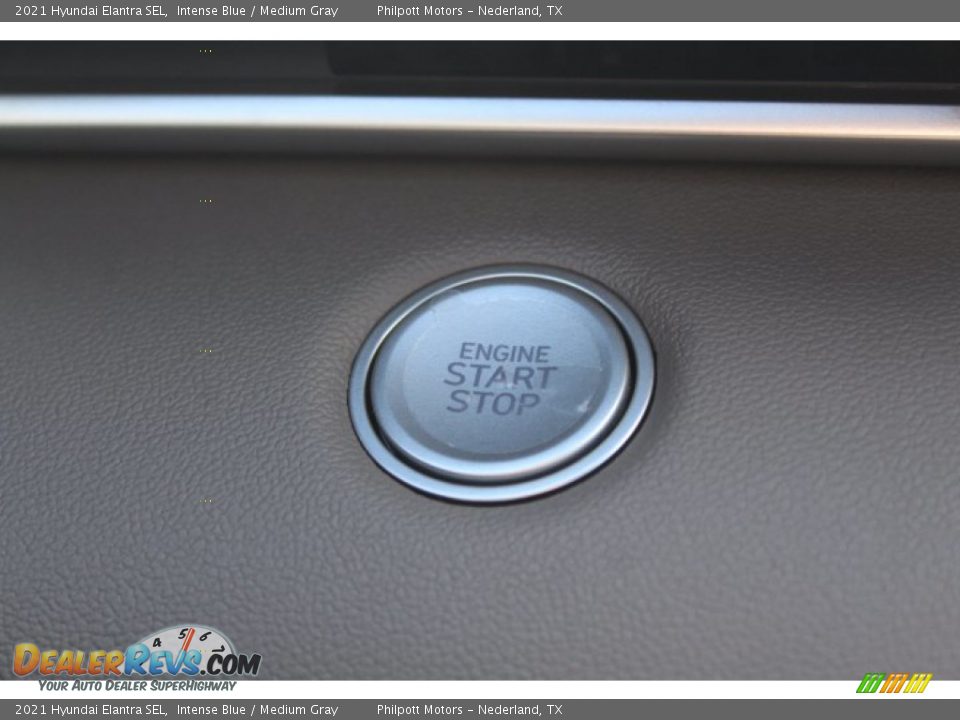 2021 Hyundai Elantra SEL Intense Blue / Medium Gray Photo #17