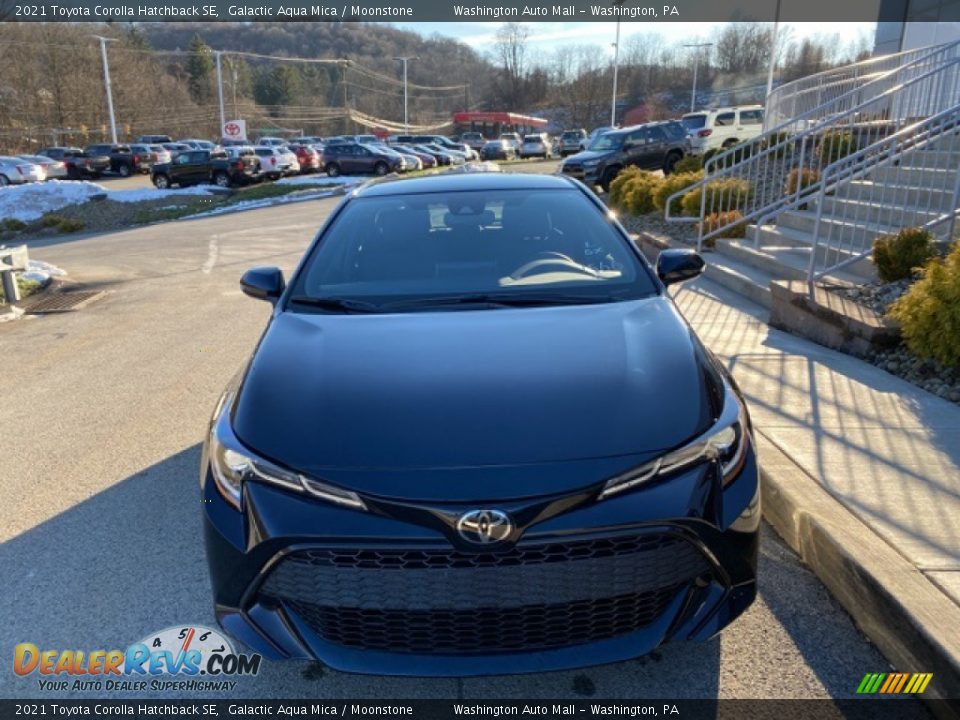 2021 Toyota Corolla Hatchback SE Galactic Aqua Mica / Moonstone Photo #10