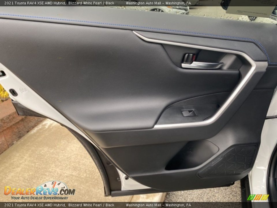 2021 Toyota RAV4 XSE AWD Hybrid Blizzard White Pearl / Black Photo #32