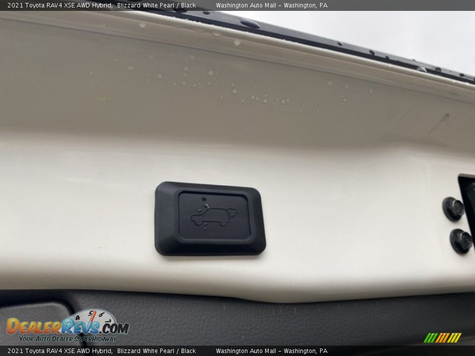 2021 Toyota RAV4 XSE AWD Hybrid Blizzard White Pearl / Black Photo #35