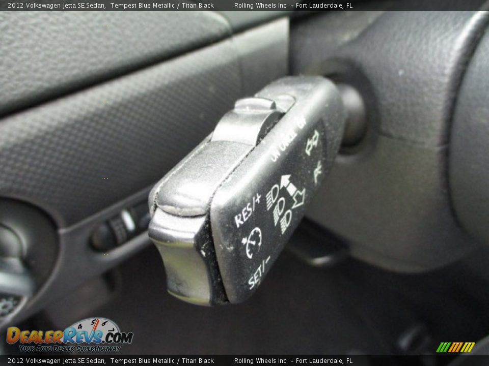 2012 Volkswagen Jetta SE Sedan Tempest Blue Metallic / Titan Black Photo #30