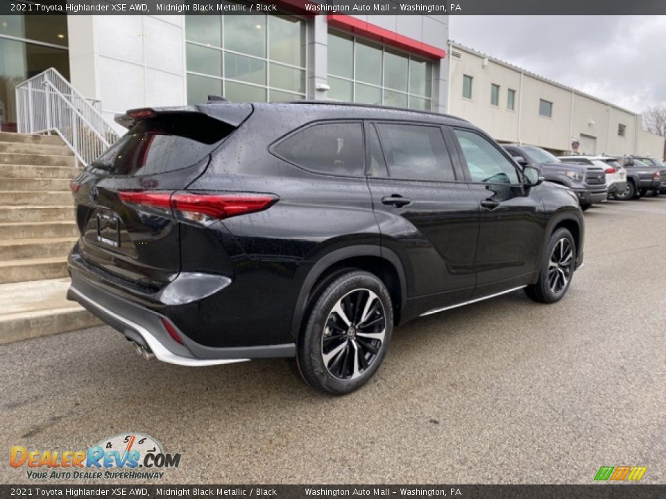 Midnight Black Metallic 2021 Toyota Highlander XSE AWD Photo #14