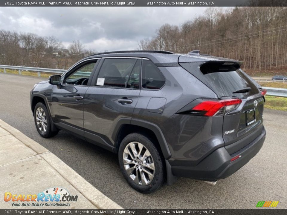 2021 Toyota RAV4 XLE Premium AWD Magnetic Gray Metallic / Light Gray Photo #2