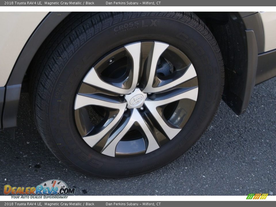 2018 Toyota RAV4 LE Magnetic Gray Metallic / Black Photo #24