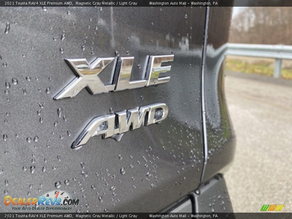 2021 Toyota RAV4 XLE Premium AWD Logo Photo #23