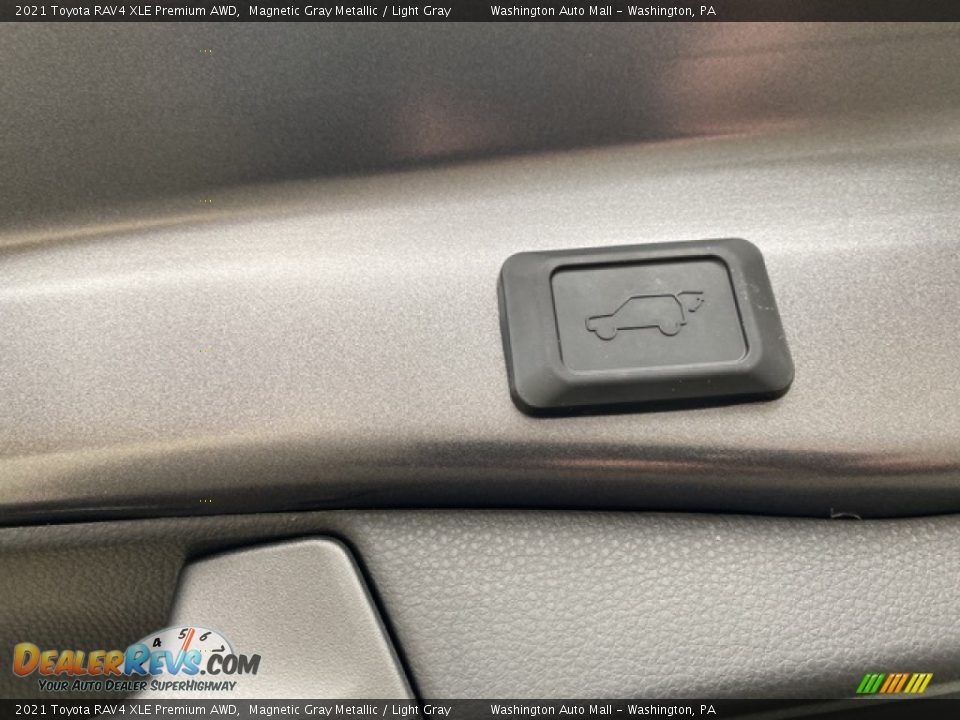 2021 Toyota RAV4 XLE Premium AWD Magnetic Gray Metallic / Light Gray Photo #30