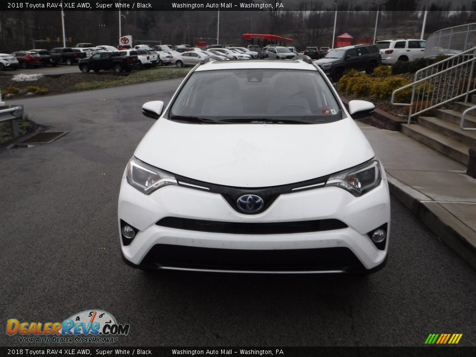 2018 Toyota RAV4 XLE AWD Super White / Black Photo #10