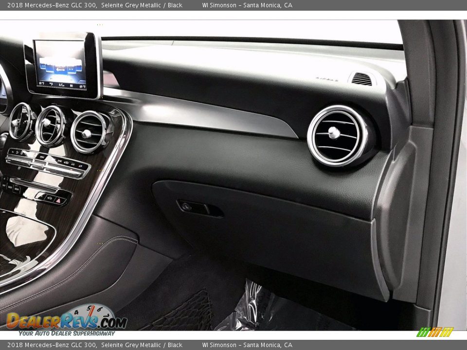 2018 Mercedes-Benz GLC 300 Selenite Grey Metallic / Black Photo #16