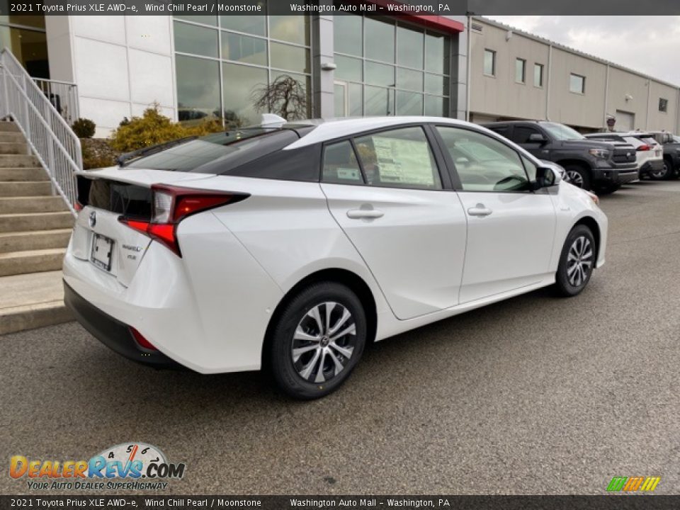2021 Toyota Prius XLE AWD-e Wind Chill Pearl / Moonstone Photo #13