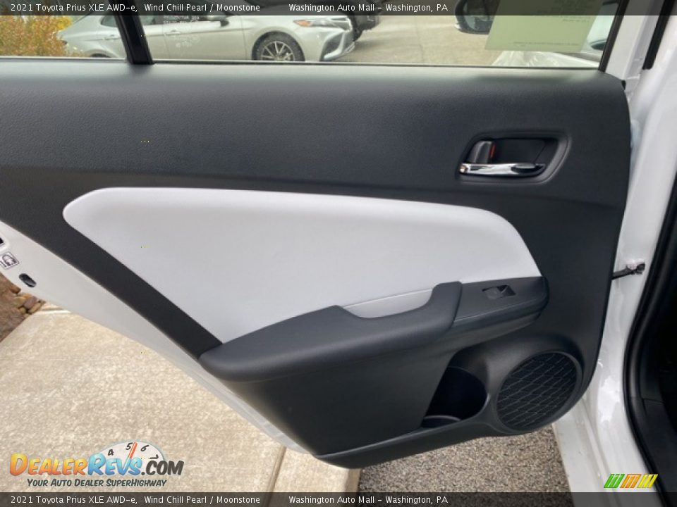 Door Panel of 2021 Toyota Prius XLE AWD-e Photo #25