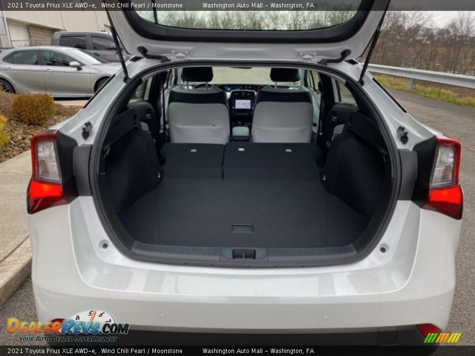 2021 Toyota Prius XLE AWD-e Trunk Photo #27