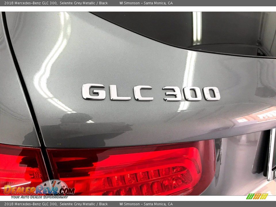 2018 Mercedes-Benz GLC 300 Selenite Grey Metallic / Black Photo #31