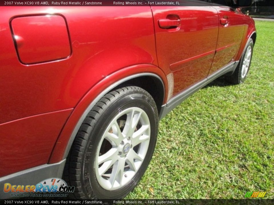 2007 Volvo XC90 V8 AWD Ruby Red Metallic / Sandstone Photo #20