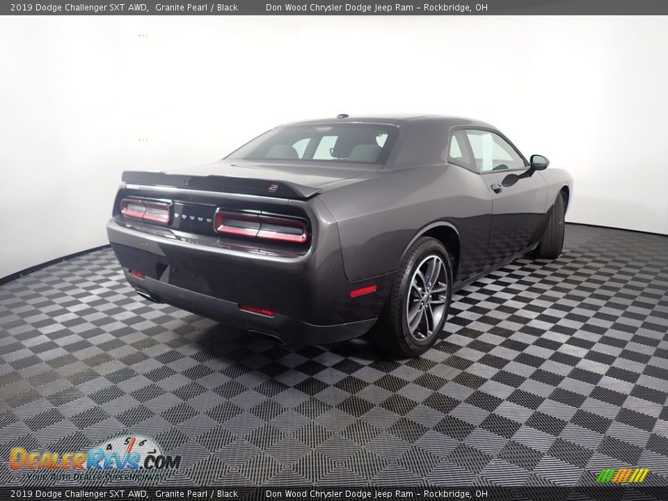 2019 Dodge Challenger SXT AWD Granite Pearl / Black Photo #15