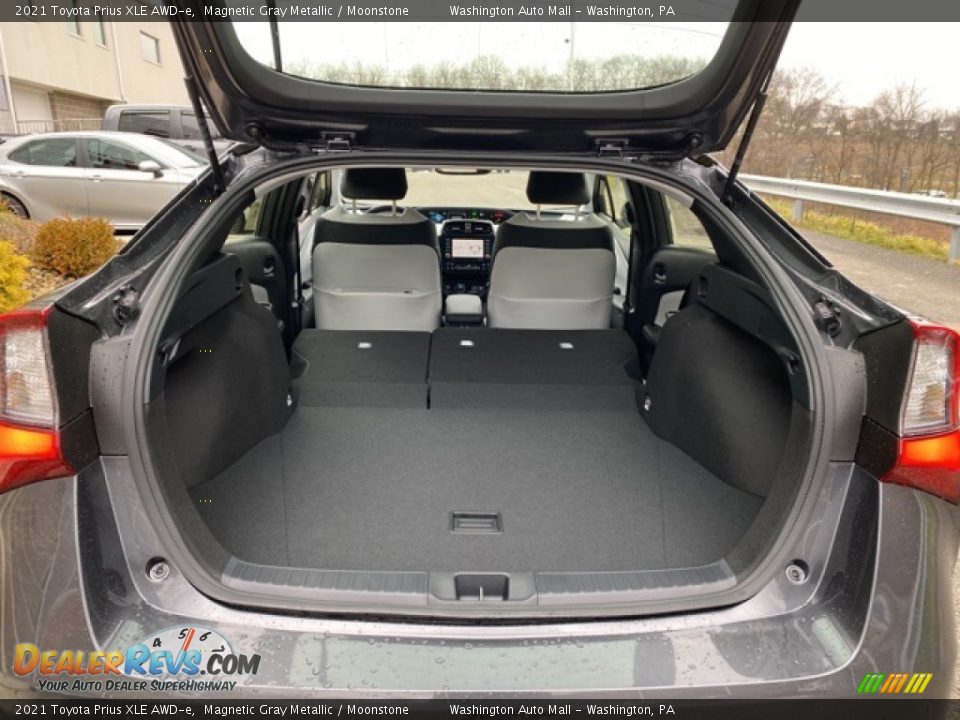 2021 Toyota Prius XLE AWD-e Trunk Photo #30