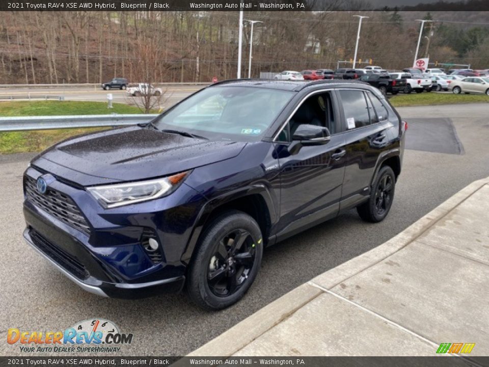 Front 3/4 View of 2021 Toyota RAV4 XSE AWD Hybrid Photo #13