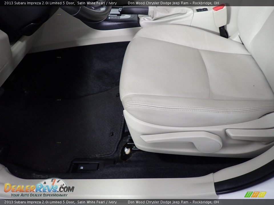 Front Seat of 2013 Subaru Impreza 2.0i Limited 5 Door Photo #24