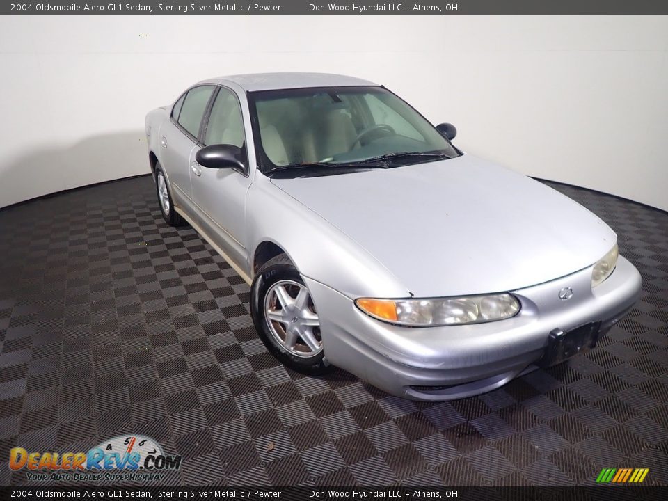 2004 Oldsmobile Alero GL1 Sedan Sterling Silver Metallic / Pewter Photo #2