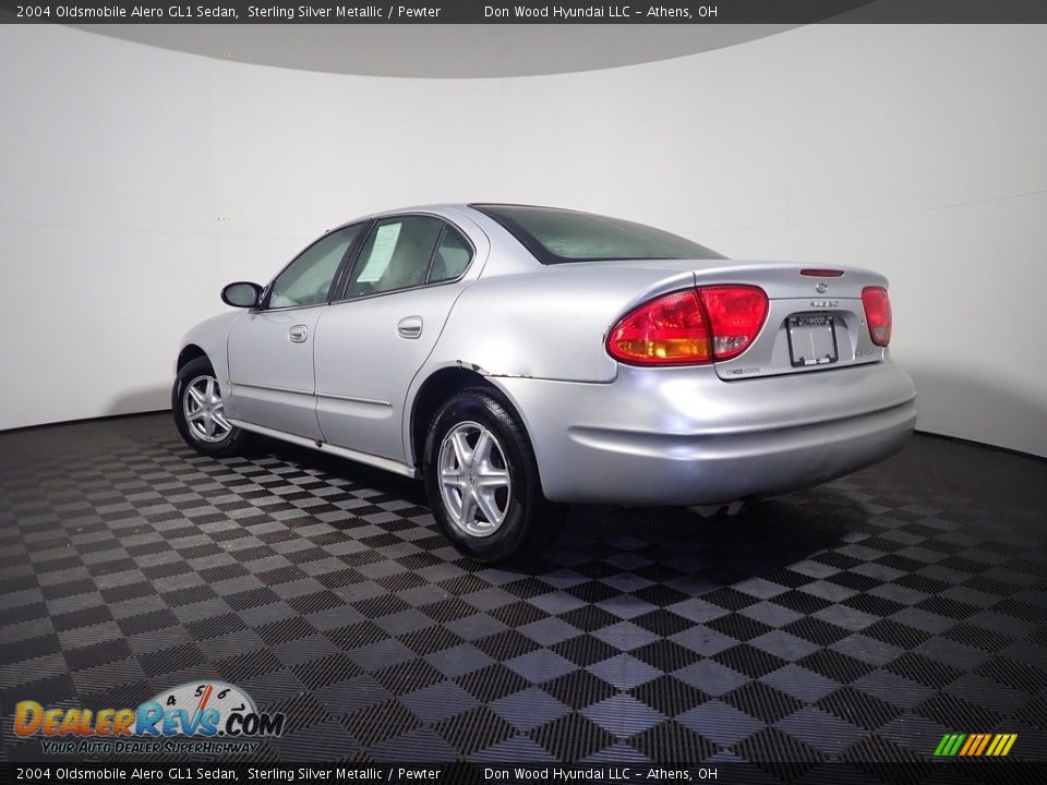 2004 Oldsmobile Alero GL1 Sedan Sterling Silver Metallic / Pewter Photo #6