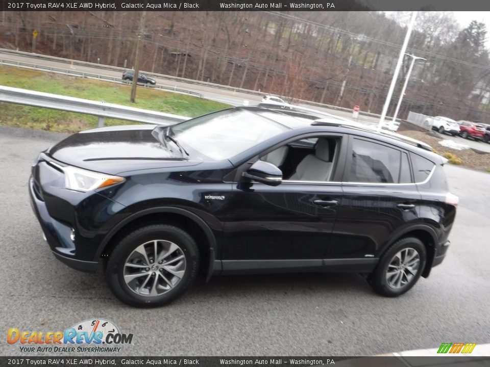 2017 Toyota RAV4 XLE AWD Hybrid Galactic Aqua Mica / Black Photo #12