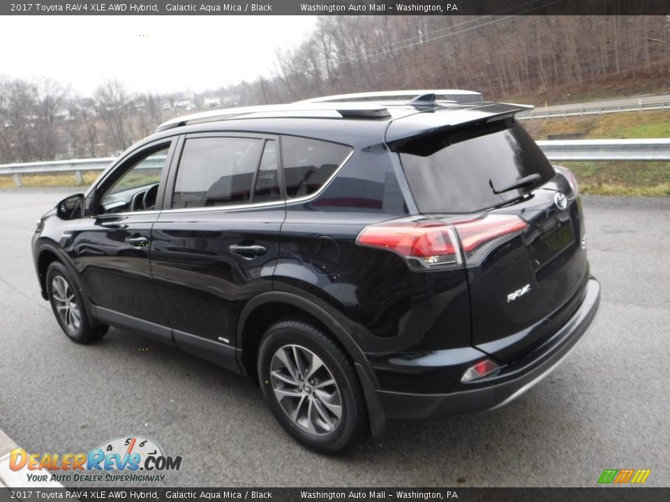 2017 Toyota RAV4 XLE AWD Hybrid Galactic Aqua Mica / Black Photo #13