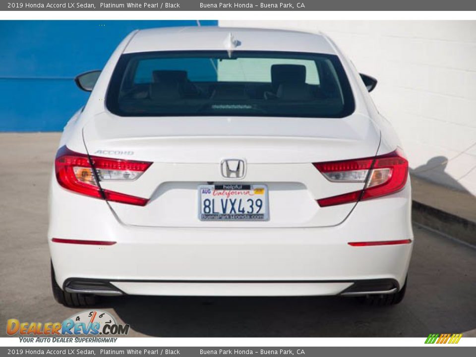 2019 Honda Accord LX Sedan Platinum White Pearl / Black Photo #11