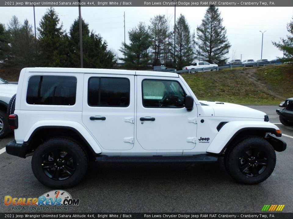 2021 Jeep Wrangler Unlimited Sahara Altitude 4x4 Bright White / Black Photo #4