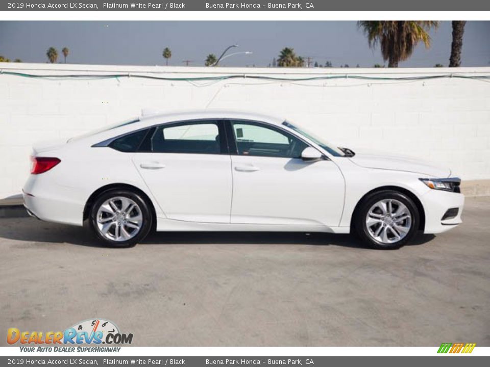 2019 Honda Accord LX Sedan Platinum White Pearl / Black Photo #14