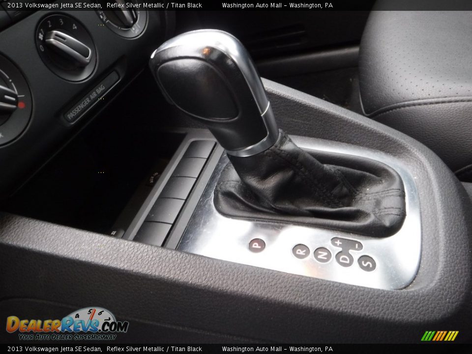 2013 Volkswagen Jetta SE Sedan Reflex Silver Metallic / Titan Black Photo #21